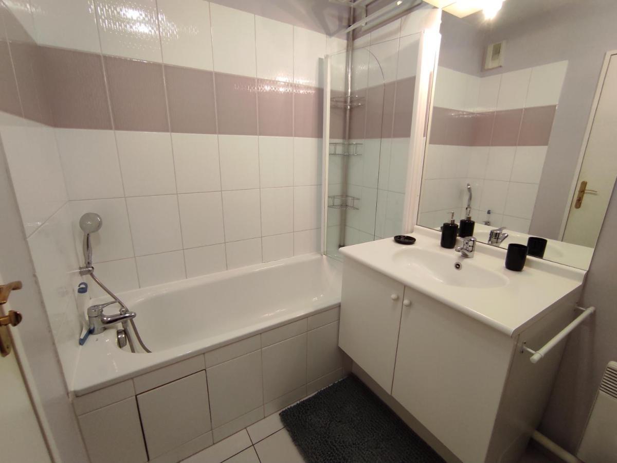 Bord De Seine Apartment Carrieres sous Poissy Bagian luar foto